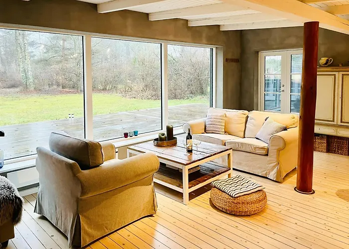 Nature Gem With Charm Near Heatherhill